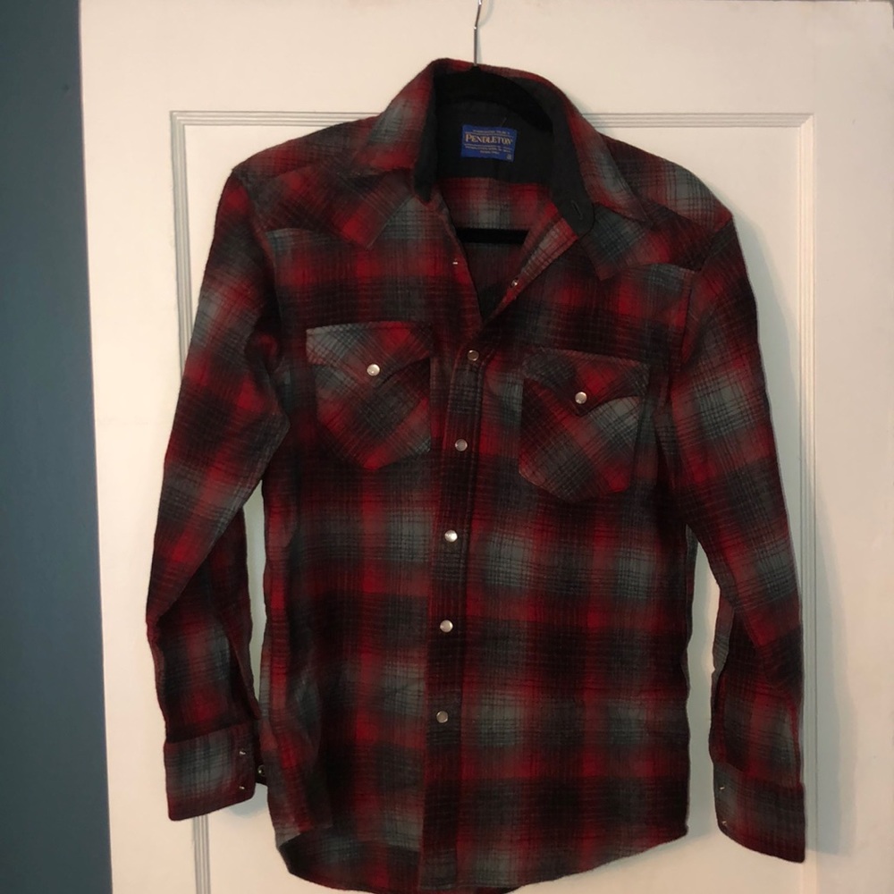 Pendleton Woolen Mills pearl snap wool - size m